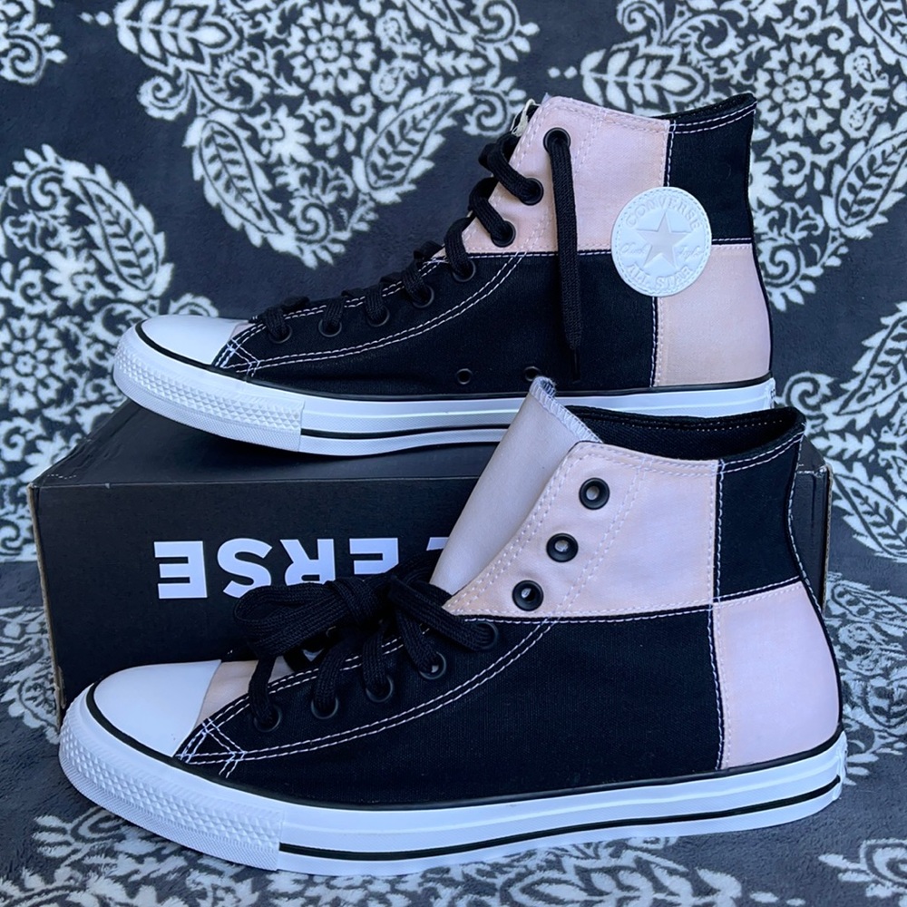 Converse Chuck Taylor All Star Hi Black/Magenta/White MEN`S - Picture 1 of 16